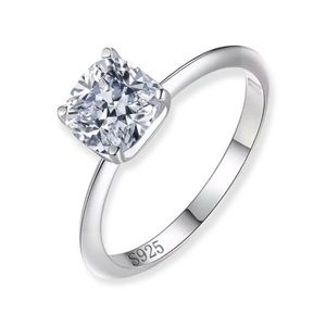 925 Sterling Silver Square Clear Zirconia Ring